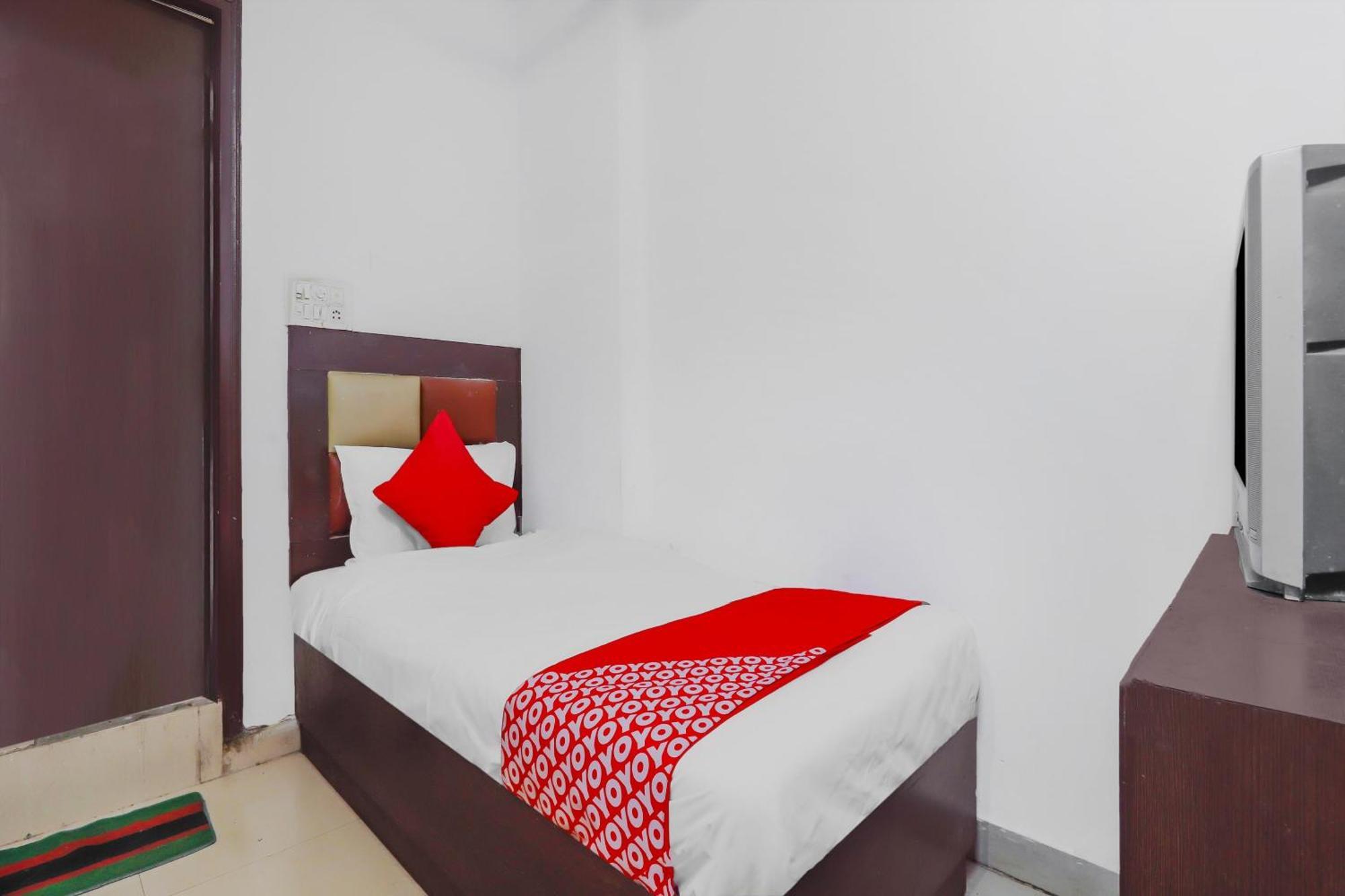 Hotel O Meredian Хайдарабад Экстерьер фото